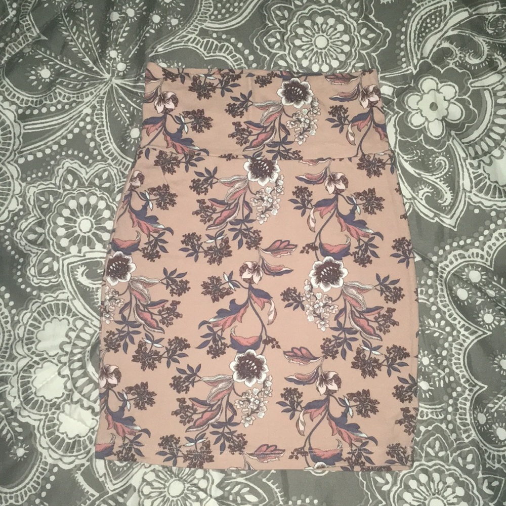 Floral print pencil skirt